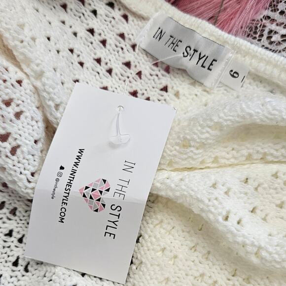 In the Style Cream Sweater Eyelet Wrap Mini Dress sz 6 New - Picture 5 of 7